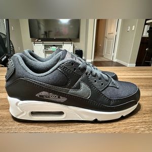 NIKE AIR MAX 90, SIZE 7.5